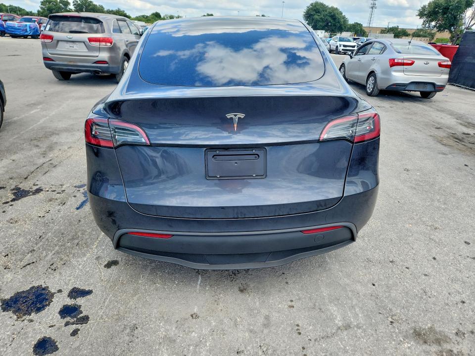Продажа на аукционе авто 2024 Tesla Model Y, vin: 7SAYGDED5RF161043, номер лота: 59385836