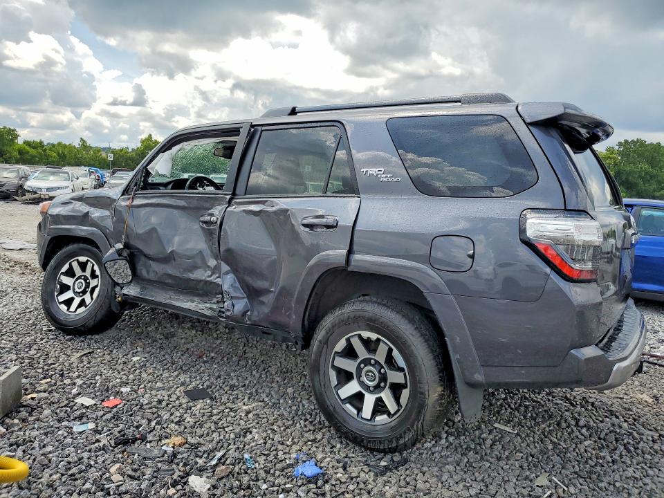Продажа на аукционе авто 2022 Toyota 4runner, vin: JTERU5JRXN6016907, номер лота: 60400906