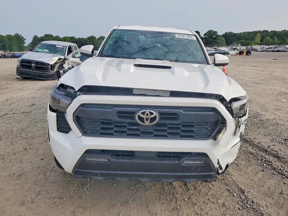 Продаж на аукціоні авто 2024 Toyota Tacoma, vin: 3TMKB5FN9RM009678, номер лоту: 62961686