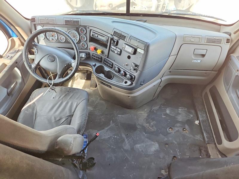 Продажа на аукционе авто 2016 Freightliner Cascadia 125, vin: 1FUGGLD58GLHA4383, номер лота: 62956876