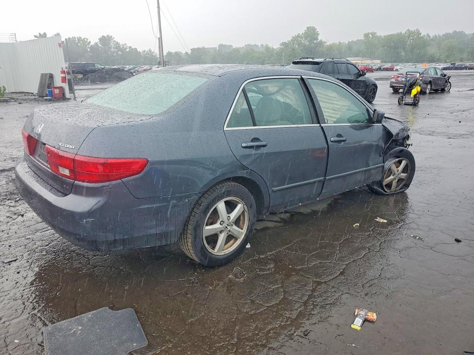 61842736 :رقم المزاد ، 1HGCM56775A146434 vin ، 2005 Honda Accord مزاد بيع