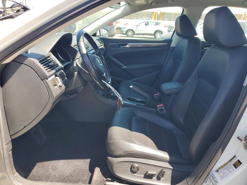 62338956 :رقم المزاد ، 1VWBA7A35JC028509 vin ، 2018 Volkswagen Passat مزاد بيع
