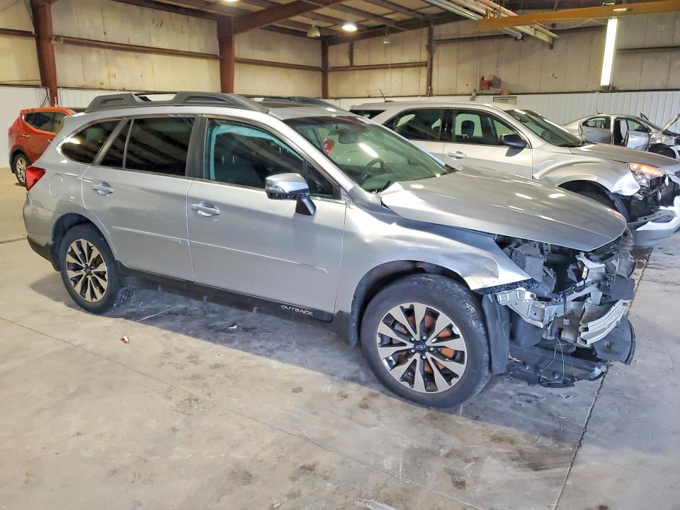 61720576 :رقم المزاد ، 4S4BSANC6G3323131 vin ، 2016 Subaru Outback مزاد بيع