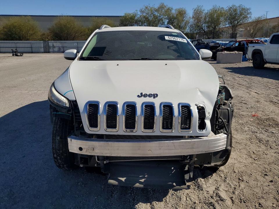 62962176 :رقم المزاد ، 1C4PJMLX1JD526966 vin ، 2018 Jeep Cherokee مزاد بيع