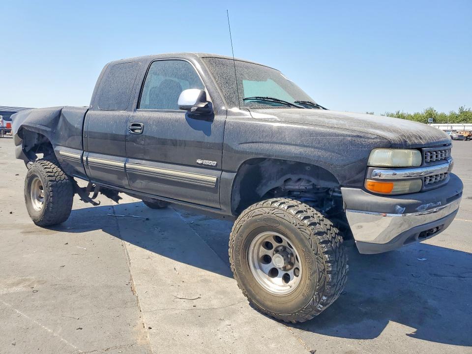 60830876 :رقم المزاد ، 2GCEC19TXY1113714 vin ، 2000 Chevrolet Silverado مزاد بيع