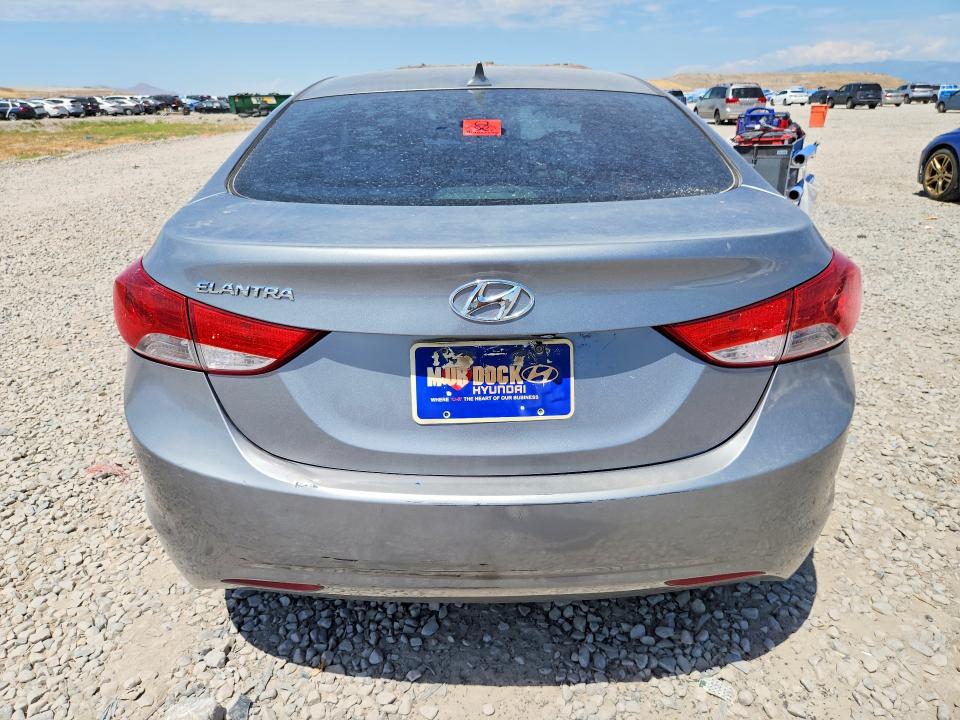 Продажа на аукционе авто 2013 Hyundai Elantra, vin: KMHDH4AE4DU972495, номер лота: 61880036