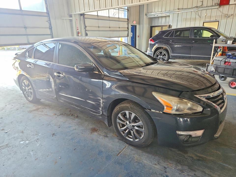 Продажа на аукционе авто 2015 Nissan Altima, vin: 1N4AL3AP3FC498457, номер лота: 59250936