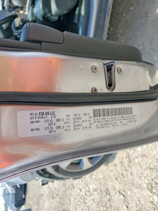 62103956 :رقم المزاد ، 1C4PJMDNXKD116214 vin ، 2019 Jeep Cherokee مزاد بيع