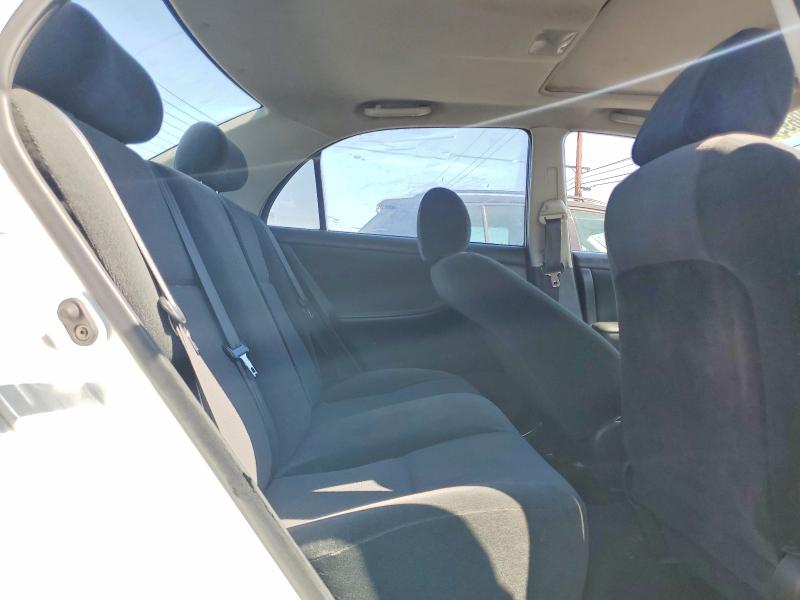 60696996 :رقم المزاد ، 1NXBR32E44Z241840 vin ، 2004 Toyota Corolla مزاد بيع