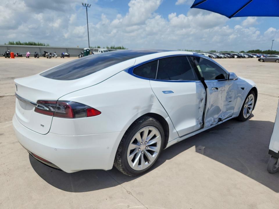2017 Tesla Model S მანქანა იყიდება აუქციონზე, vin: 5YJSA1E11HF178848, აუქციონის ნომერი: 61217306