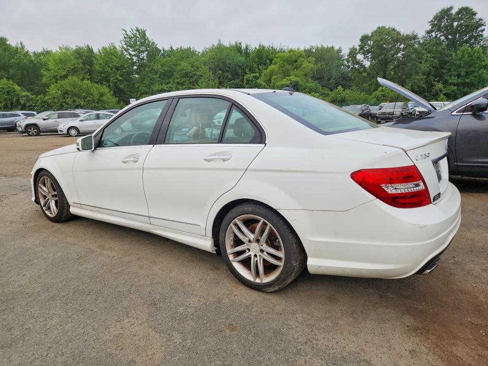 61550396 :رقم المزاد ، WDDGF4HB8DR271566 vin ، 2013 Mercedes-benz C مزاد بيع
