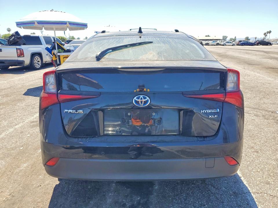 61705146 :رقم المزاد ، JTDKAMFU7N3178551 vin ، 2022 Toyota Prius مزاد بيع