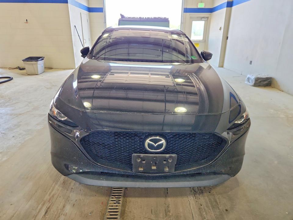 Продажа на аукционе авто 2023 Mazda 3, vin: JM1BPALM8P1613593, номер лота: 60006876