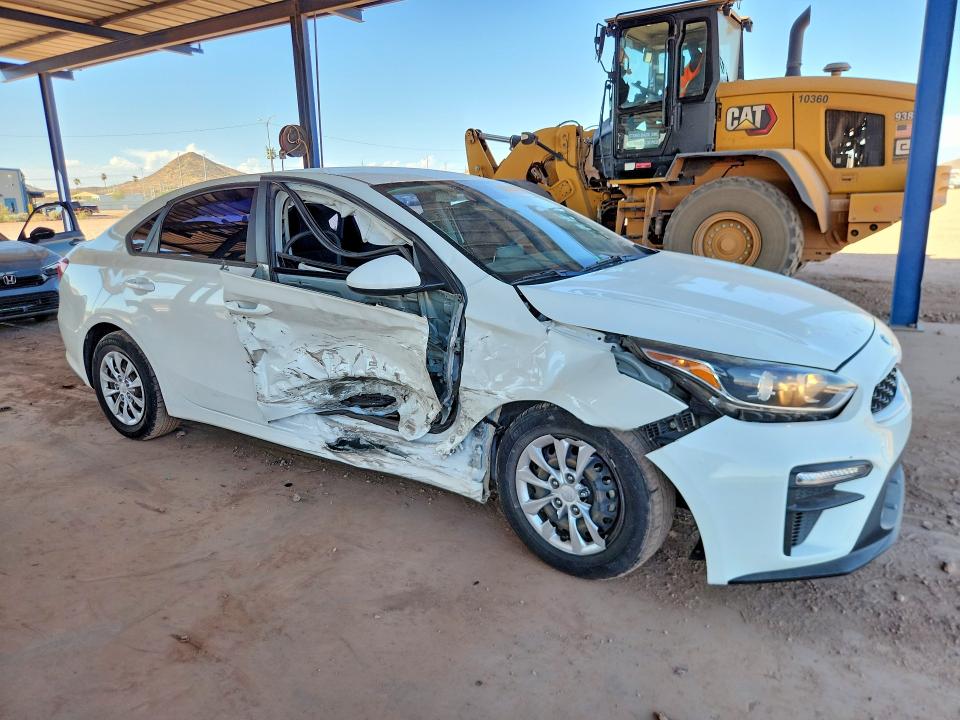 60128376 :رقم المزاد ، 3KPF24AD8ME265646 vin ، 2021 Kia Forte مزاد بيع
