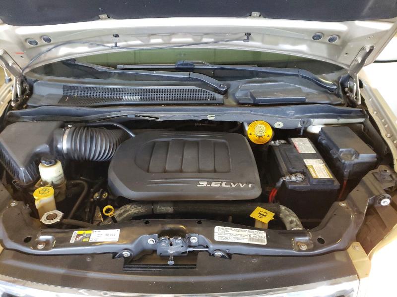 59540186 :رقم المزاد ، 2C4RC1BG2ER172395 vin ، 2014 Chrysler Town & Country مزاد بيع