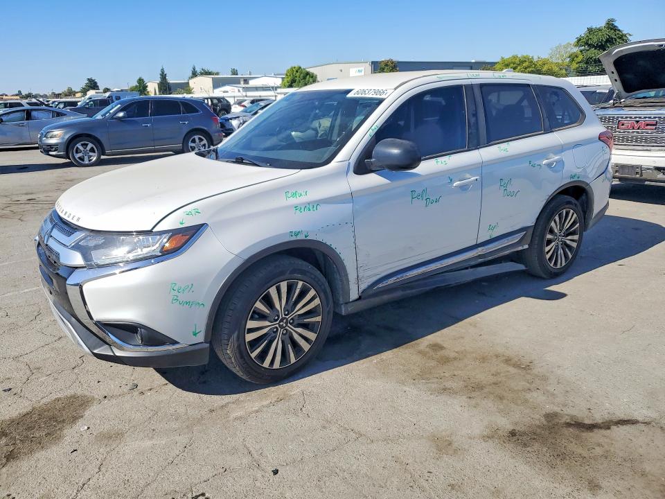 Продаж на аукціоні авто 2020 Mitsubishi Outlander, vin: JA4AD2A31LZ008969, номер лоту: 60637966