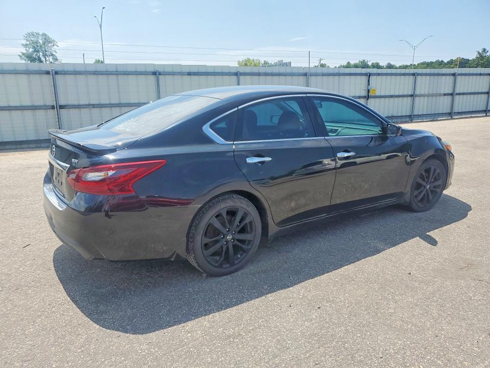 2017 Nissan Altima მანქანა იყიდება აუქციონზე, vin: 1N4AL3AP9HC168809, აუქციონის ნომერი: 60131946