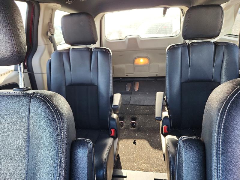 59531766 :رقم المزاد ، 2C4RDGCG0KR556976 vin ، 2019 Dodge Grand Caravan مزاد بيع