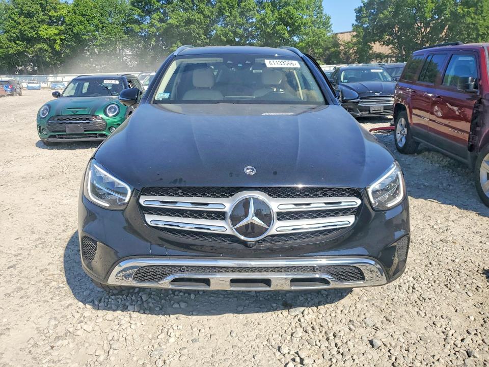 61133566 :رقم المزاد ، W1N0G8EB5NG117665 vin ، 2022 Mercedes-benz Glc مزاد بيع