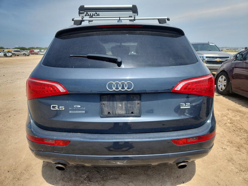 Продажа на аукционе авто 2010 Audi Q5, vin: WA1CKAFP2AA098603, номер лота: 62010896