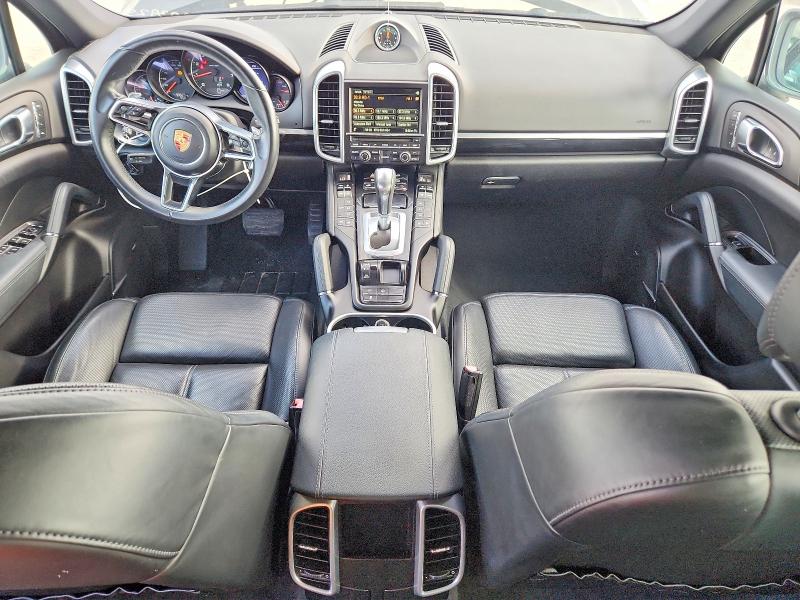 Продаж на аукціоні авто 2016 Porsche Cayenne, vin: WP1AA2A24GLA03925, номер лоту: 61487686