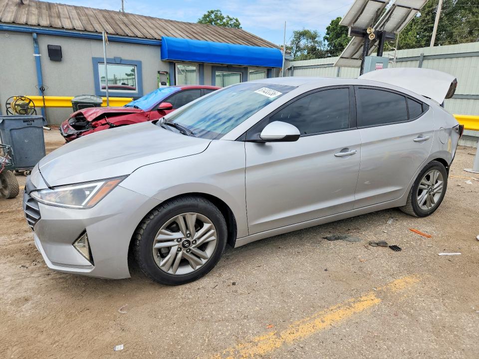 2020 Hyundai Elantra მანქანა იყიდება აუქციონზე, vin: KMHD84LF0LU011011, აუქციონის ნომერი: 61433736