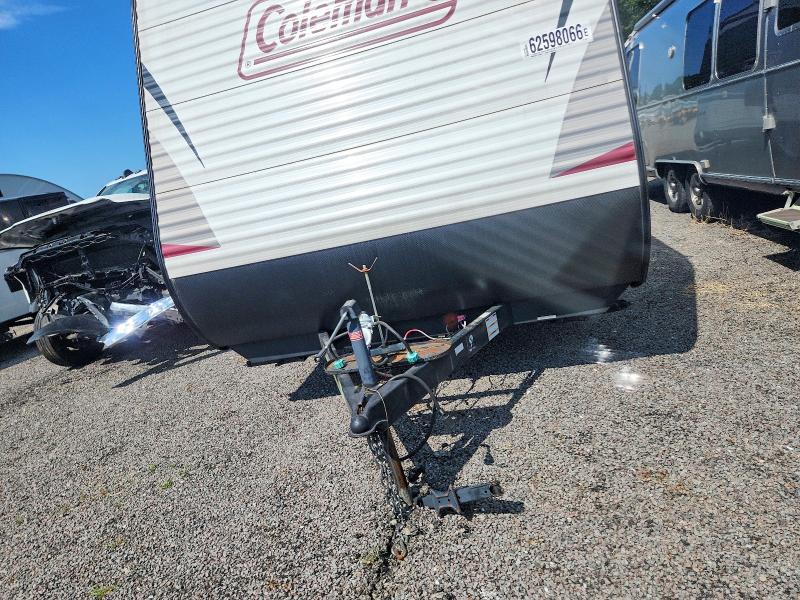 62598066 :رقم المزاد ، 4YDT27422KH935727 vin ، 2019 Keystone Coleman مزاد بيع