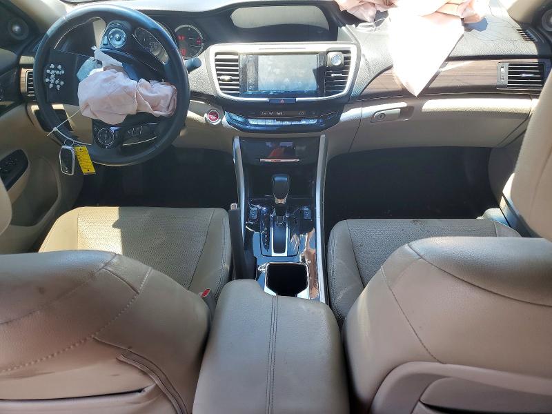 60838696 :رقم المزاد ، 1HGCR2F86HA095229 vin ، 2017 Honda Accord مزاد بيع