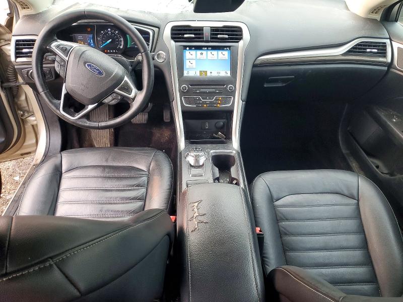 61475856 :رقم المزاد ، 3FA6P0LU4HR100348 vin ، 2017 Ford Fusion مزاد بيع