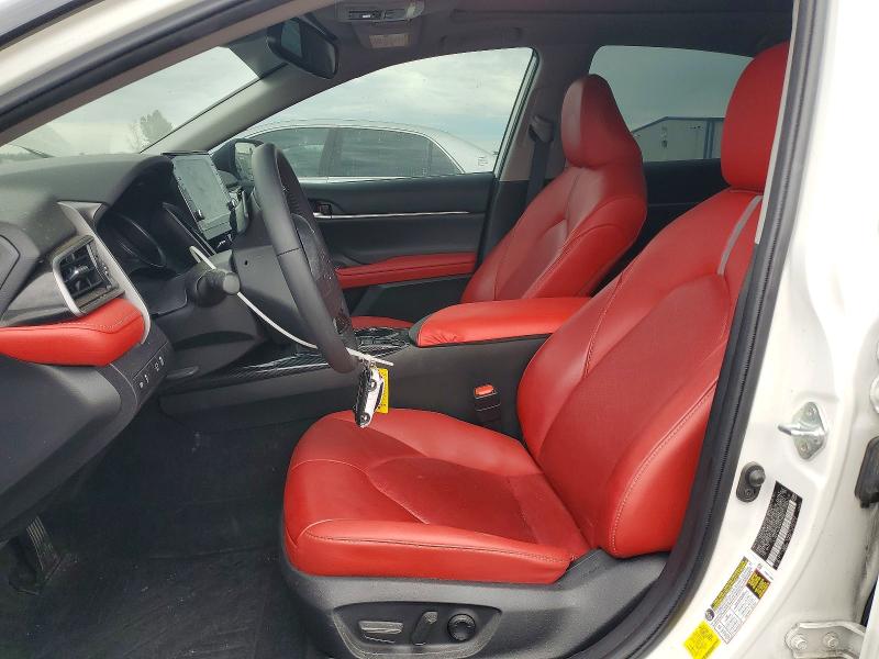 Auction sale of the 2022 Toyota Camry, vin: 4T1K61AK8NU075604, lot number: 60990396