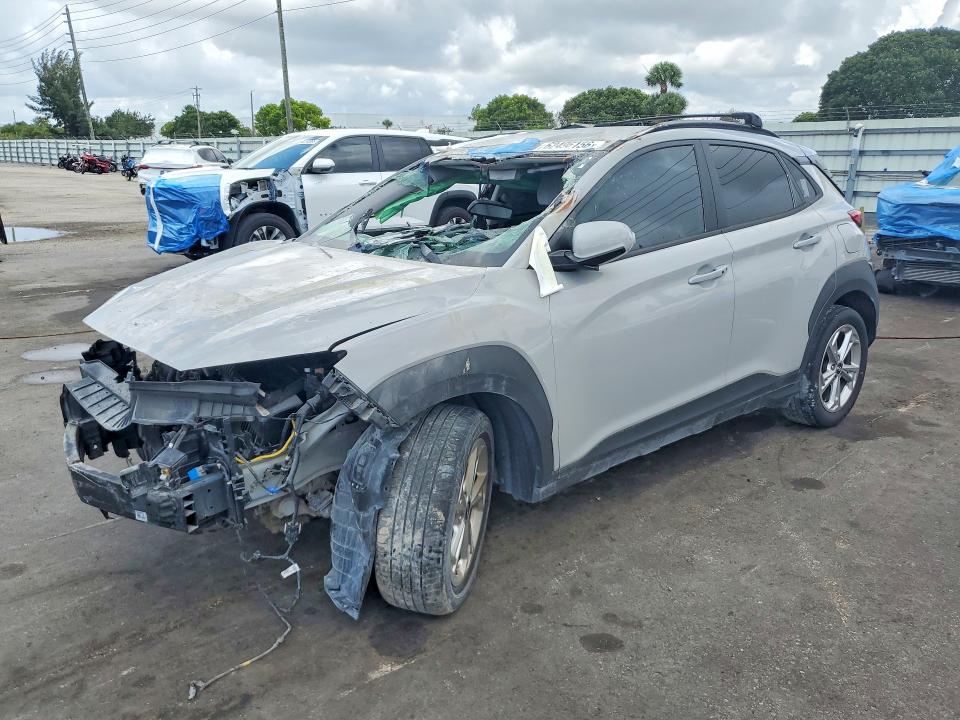 2022 Hyundai Kona მანქანა იყიდება აუქციონზე, vin: KM8K62AB6NU870429, აუქციონის ნომერი: 62496156