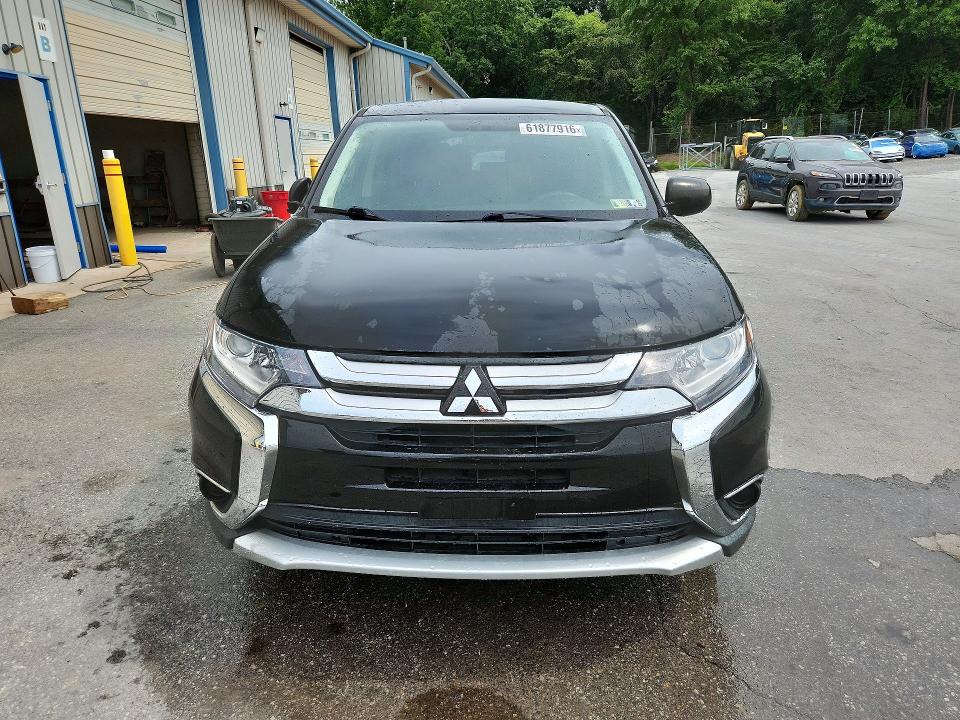 2018 Mitsubishi Outlander მანქანა იყიდება აუქციონზე, vin: JA4AZ3A36JJ002510, აუქციონის ნომერი: 61877916