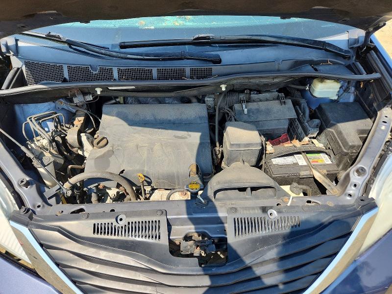 2015 Toyota Sienna მანქანა იყიდება აუქციონზე, vin: 5TDJK3DC3FS123298, აუქციონის ნომერი: 60415116