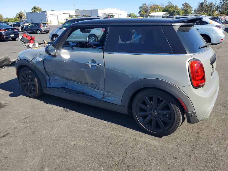 2015 Mini Cooper მანქანა იყიდება აუქციონზე, vin: WMWXP7C50F2A33216, აუქციონის ნომერი: 60878656