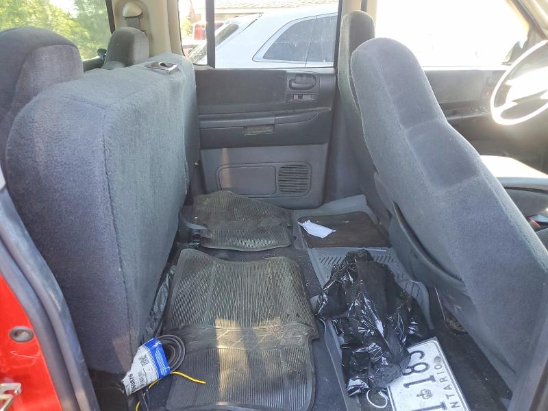 2004 Dodge Dakota მანქანა იყიდება აუქციონზე, vin: 1D7HG48NX4S628198, აუქციონის ნომერი: 56196176