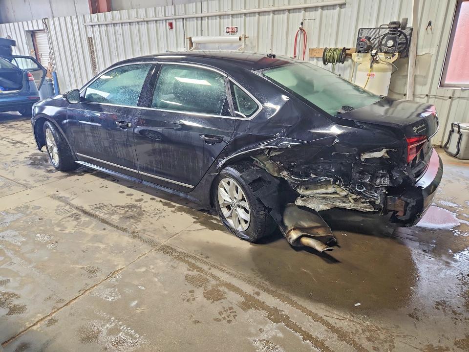 2017 Volkswagen Passat მანქანა იყიდება აუქციონზე, vin: 1VWAT7A39HC029775, აუქციონის ნომერი: 62231656