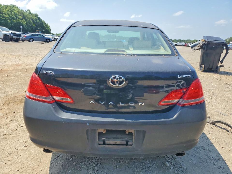 2005 Toyota Avalon მანქანა იყიდება აუქციონზე, vin: 4T1BK36B15U045277, აუქციონის ნომერი: 59632176