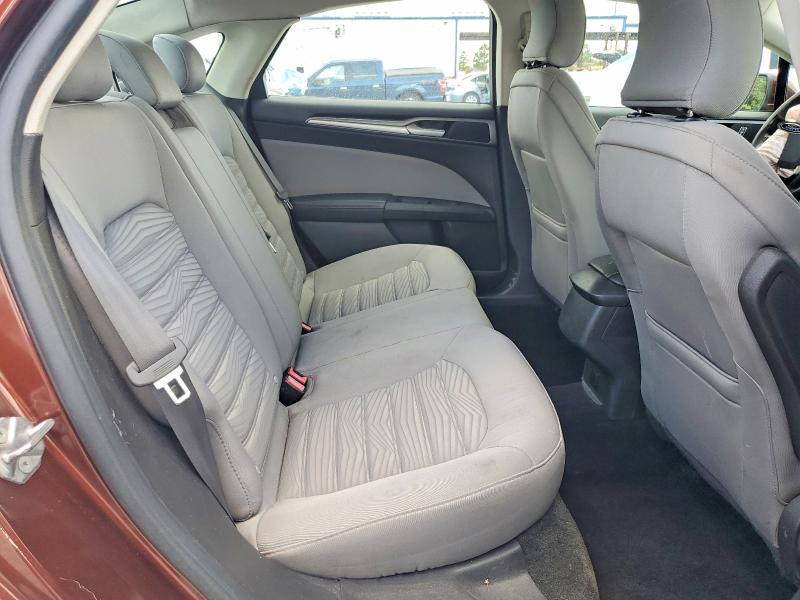 85632215 :رقم المزاد ، 3FA6P0G77GR376932 vin ، 2016 Ford Fusion مزاد بيع