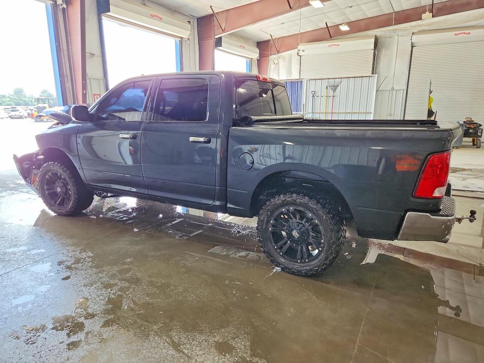 61142006 :رقم المزاد ، 3C6RR7LT8JG163334 vin ، 2018 Ram 1500 مزاد بيع