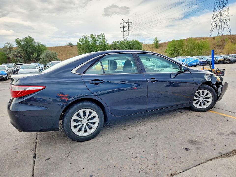 Продажа на аукционе авто 2016 Toyota Camry, vin: 4T4BF1FK5GR526599, номер лота: 62419866