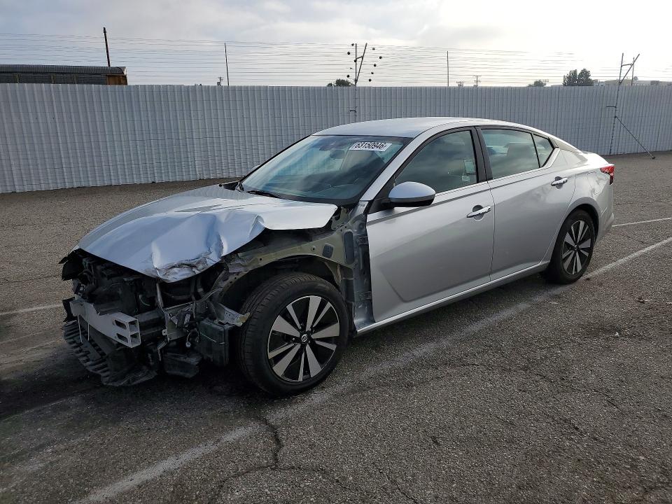 2021 Nissan Altima მანქანა იყიდება აუქციონზე, vin: 1N4BL4DV8MN334840, აუქციონის ნომერი: 63150946