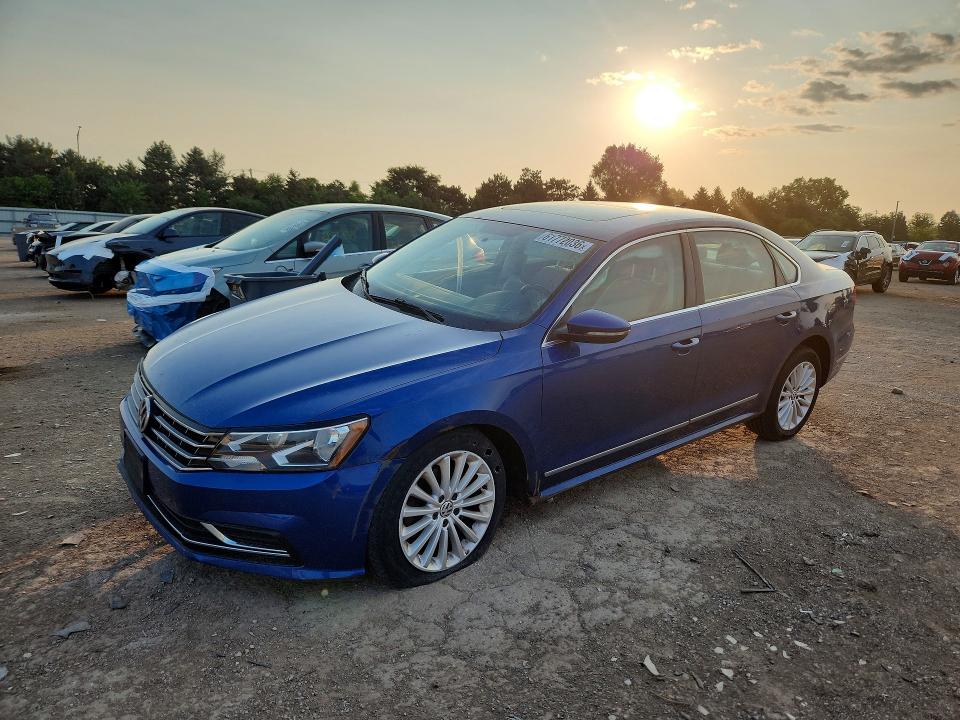 Продажа на аукционе авто 2016 Volkswagen Passat, vin: 1VWBT7A37GC015988, номер лота: 61772036