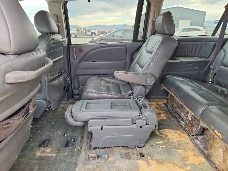 61926426 :رقم المزاد ، 5FNRL38786B101864 vin ، 2006 Honda Odyssey مزاد بيع