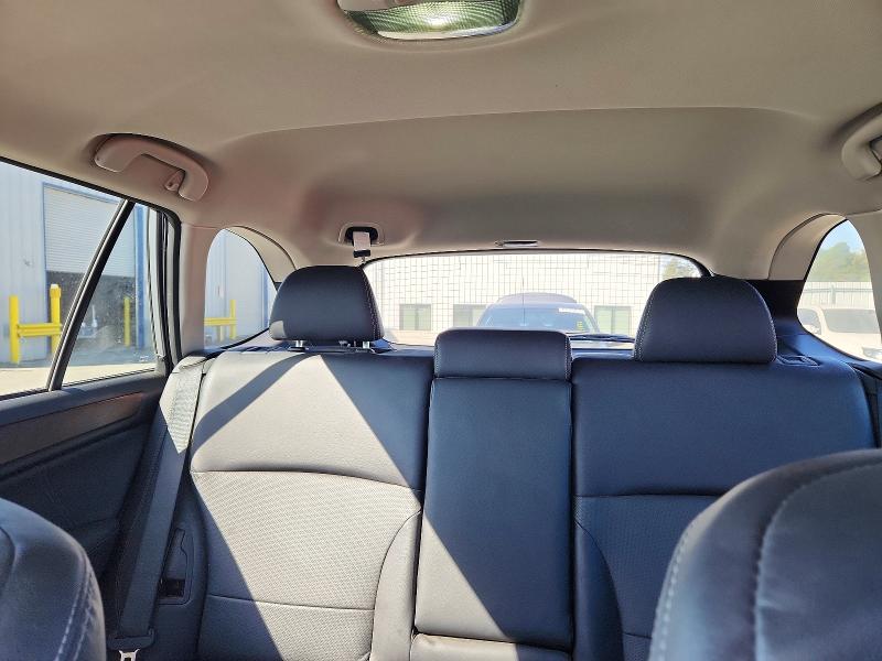 61007306 :رقم المزاد ، 4S4BSANC8J3239058 vin ، 2018 Subaru Outback مزاد بيع