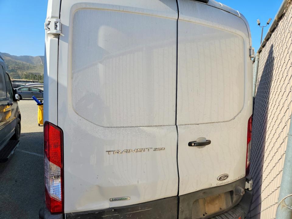 2020 Ford Transit მანქანა იყიდება აუქციონზე, vin: 1FTBR1CG1LKB64329, აუქციონის ნომერი: 60644356