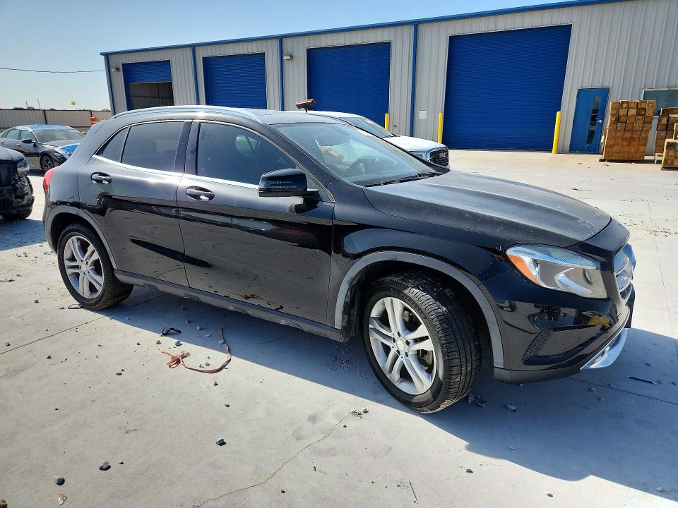 Продаж на аукціоні авто 2015 Mercedes-benz Gla, vin: WDCTG4EB0FJ116273, номер лоту: 61871216