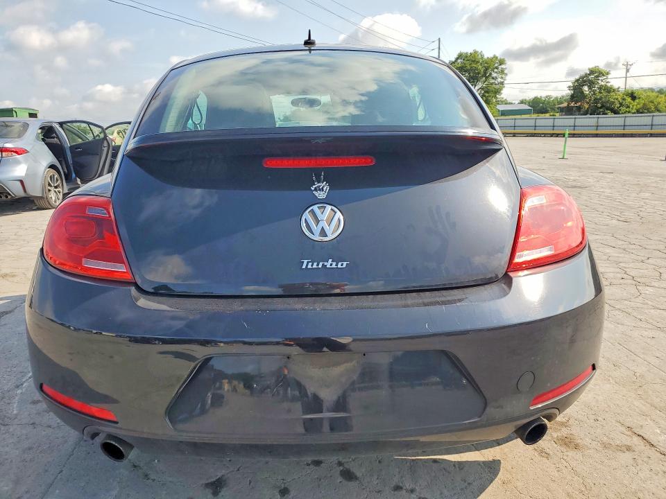 60140046 :رقم المزاد ، 3VW4A7AT1CM644055 vin ، 2012 Volkswagen Beetle مزاد بيع