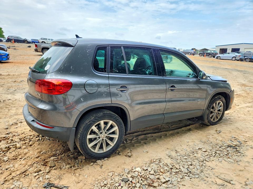 2014 Volkswagen Tiguan მანქანა იყიდება აუქციონზე, vin: WVGBV3AX3EW550123, აუქციონის ნომერი: 62346506