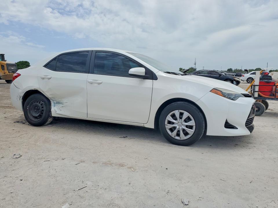 Продаж на аукціоні авто 2018 Toyota Corolla, vin: 5YFBPRHE2JP833461, номер лоту: 59735156