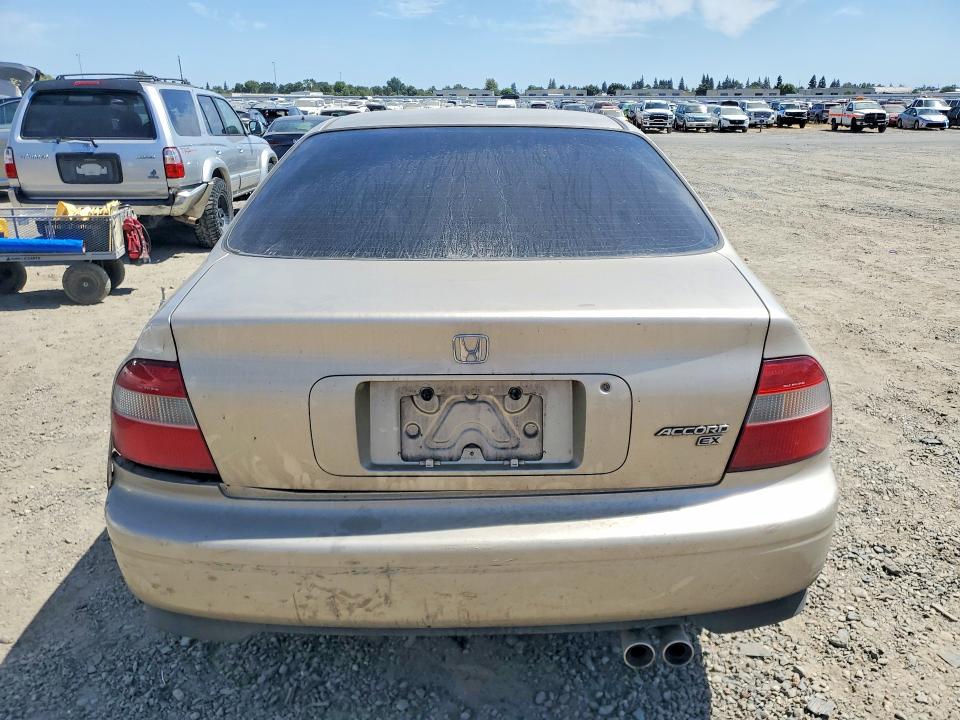 1994 Honda Accord მანქანა იყიდება აუქციონზე, vin: JHMCD5655RC102423, აუქციონის ნომერი: 59398356